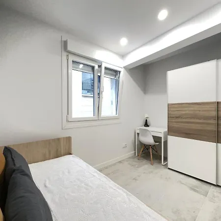Apartamento 4 Piso 2 Centro Al Lado De 4 - Homeygalicia